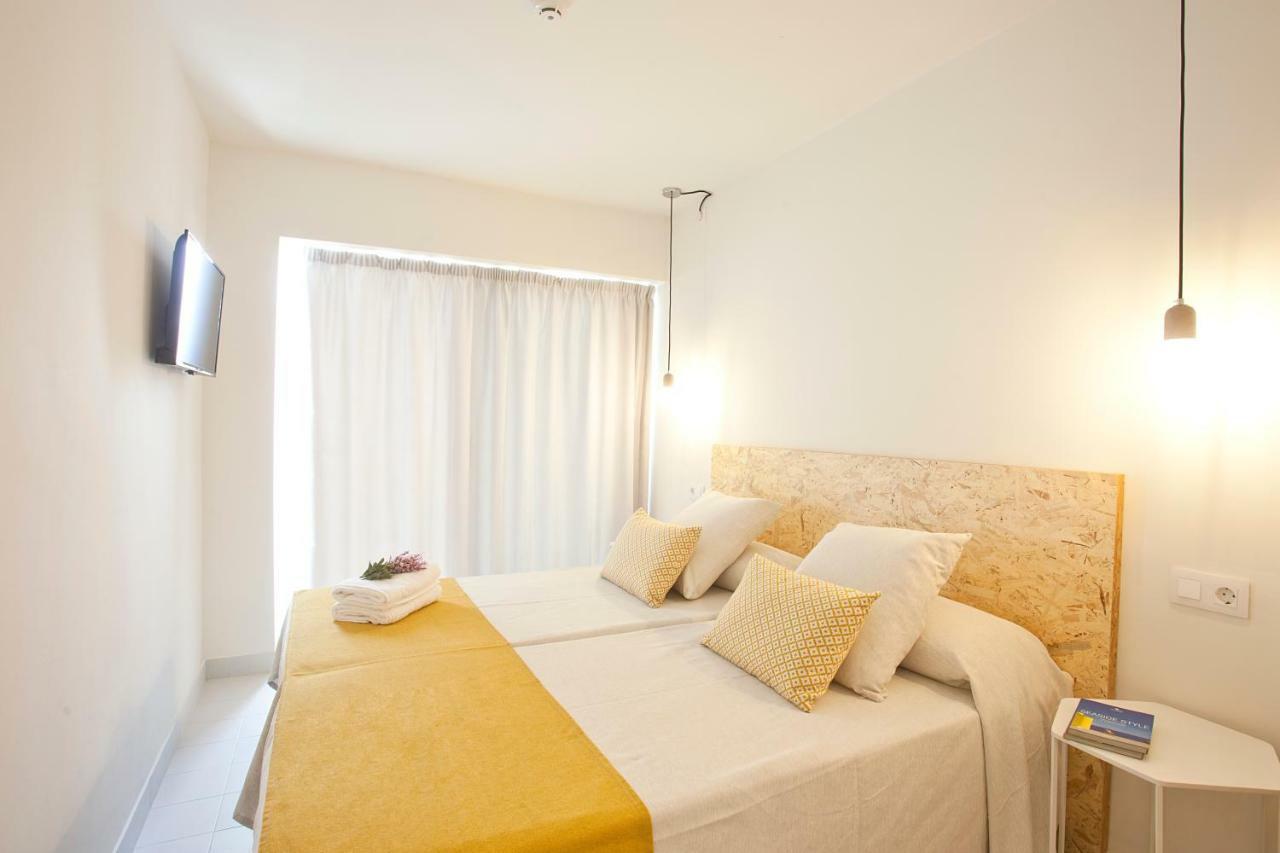 Bj Cala Morlanda Estudios (Adults Only) S'Illot  Εξωτερικό φωτογραφία
